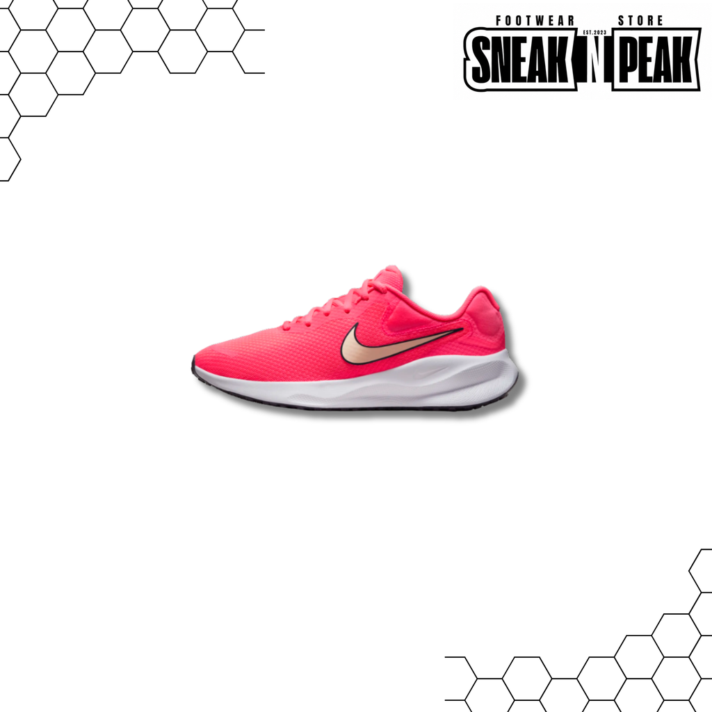 Nike Revolution 7
