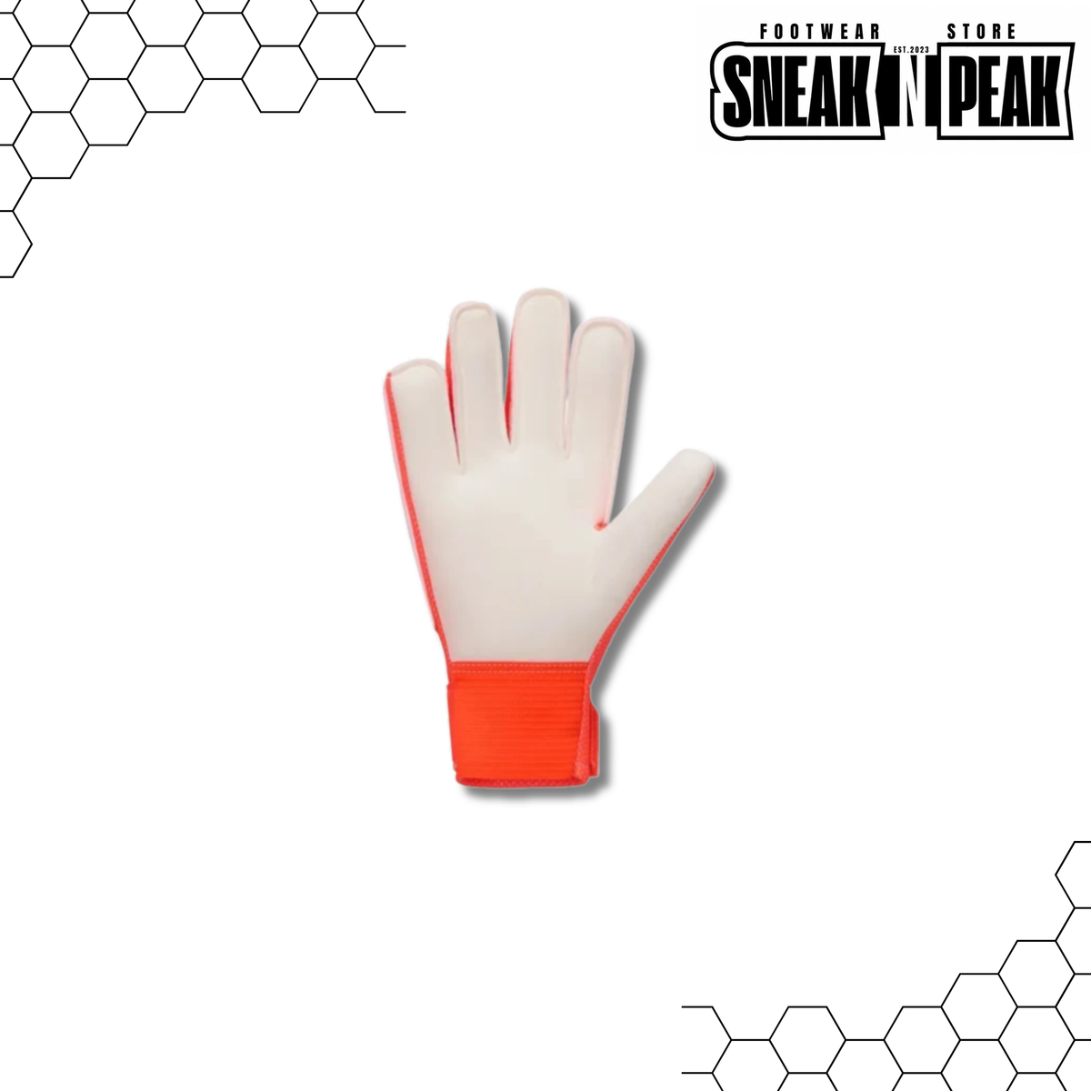 Nike Match Jr. Older Kids' Goalkeeper Football Gloves